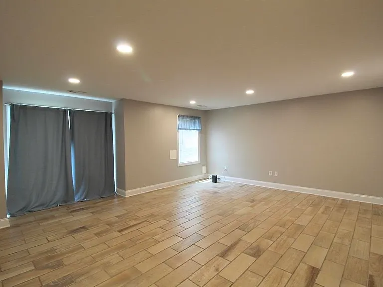 2221 Lapis Ln — Photo 14