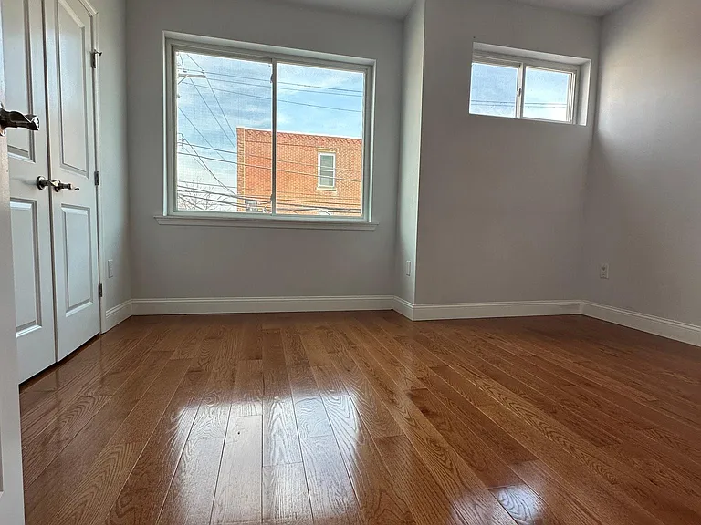 636 N 13th St #3 — Photo 6