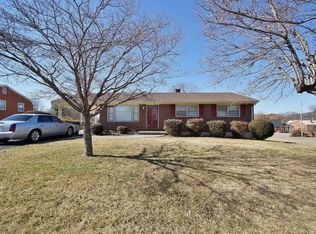 1808 Barrington Dr NW, Roanoke, VA 24017