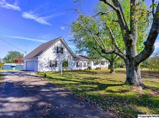 894 Lawrence Cove Rd, Eva, AL 35621