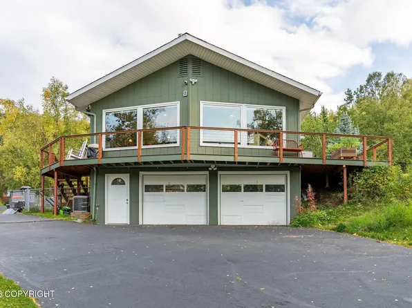 19143 Jamie Dr, Eagle River, AK 99577