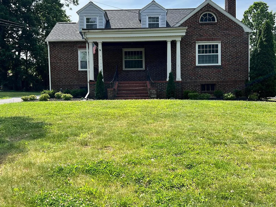 9409 Belair Rd