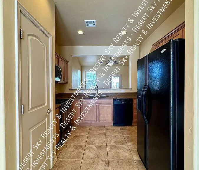 5835 Organ Peak Dr — Photo 4