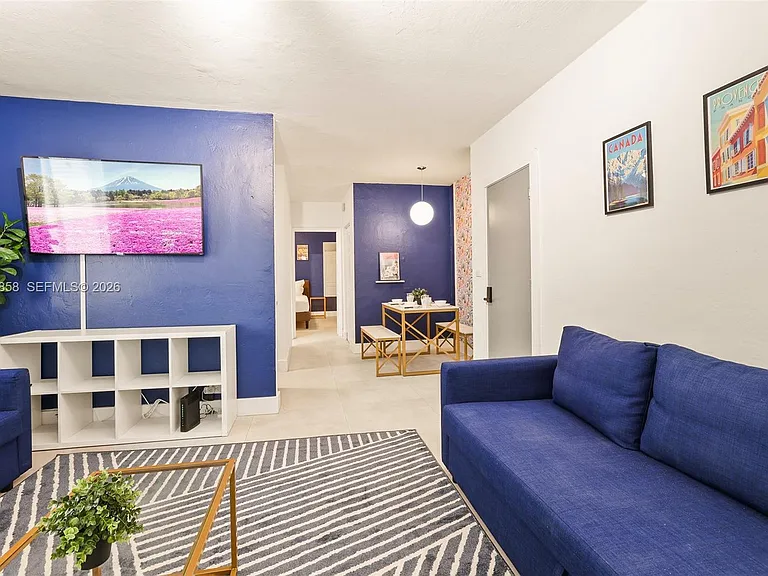 7340 Harding Ave #4 — Photo 3
