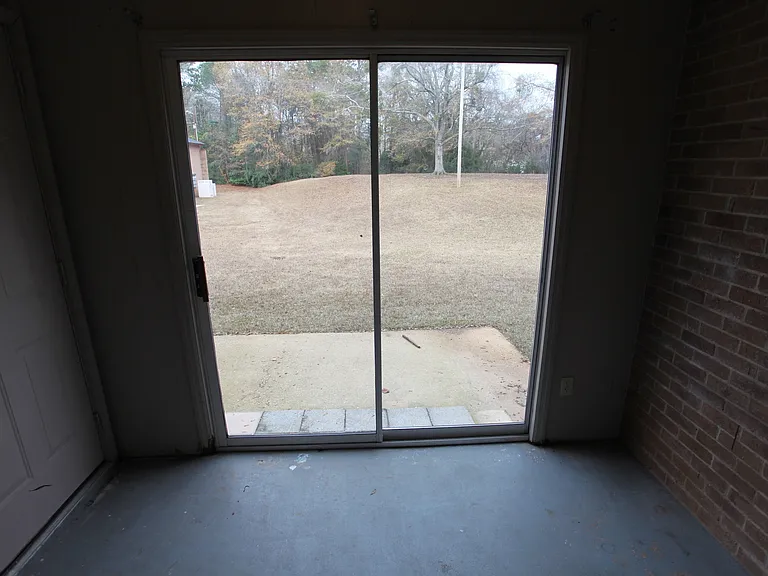 Northside Terrace — Photo 17