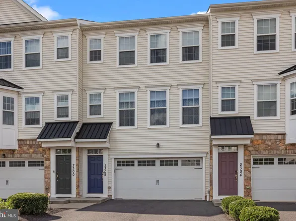 2302 Macis Cir, Warrington, PA 18976