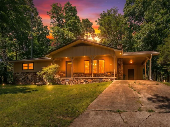 1408 N Shore Dr, Horseshoe Bend, AR 72512