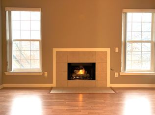 5364 Brookemonte Cir, Rochester, MI 48306