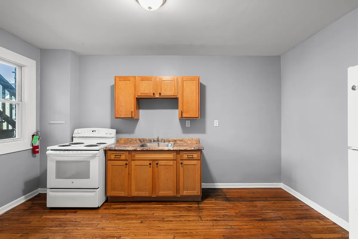 Building Photo - 34-38 Beacon St #38B1