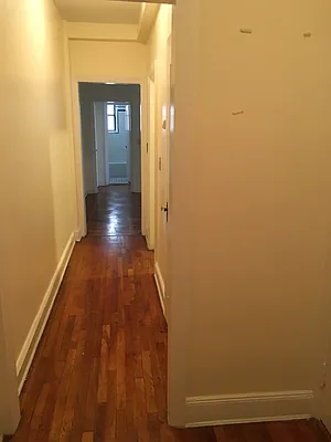 Rented by MTY Group, Inc | media 12