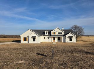 7236 Davidson Rd, Sanger, TX 76266