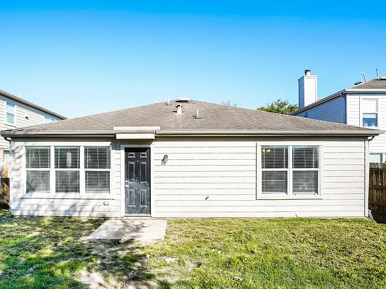 18331 Atasca Woods Trce — Photo 18