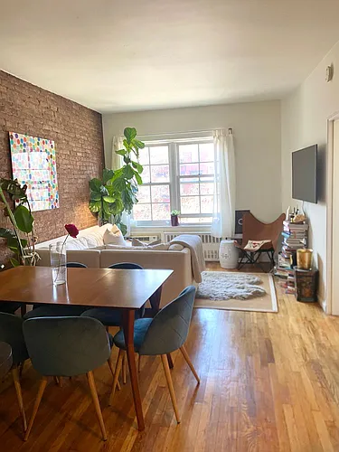 108 Perry St #3C Photo 1