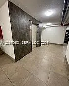 Woodside Apts Condo — Photo 2