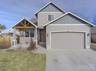 962 SW 24th Pl, Redmond, OR 97756