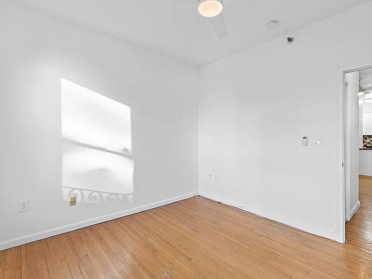 711 Willow Ave #3D — Photo 10