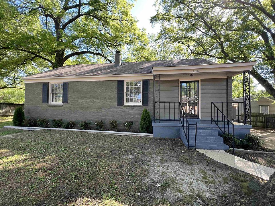 1st image of 3084 Saint Charles Dr