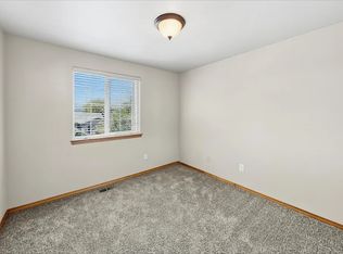 17167 Upland Dr, Arlington, WA 98223