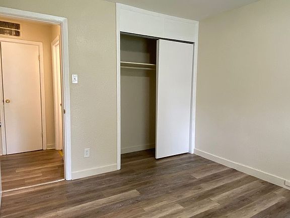 3rd image of 3434 SW Brendan Ave