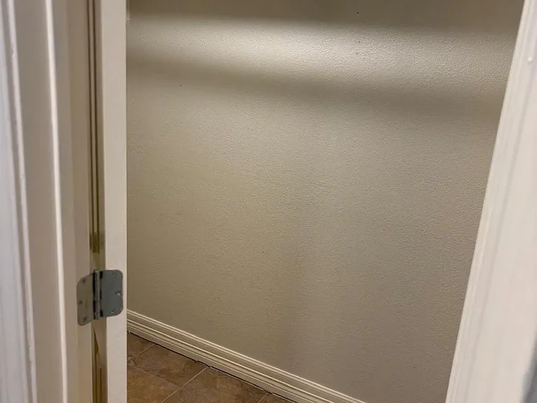 3331 Longhorn Dr — Photo 17