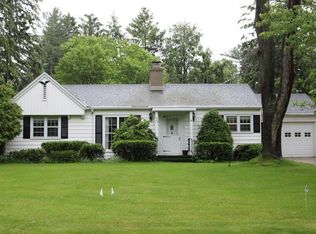 302 Greenbriar Ave, Stevens Point, WI 54481