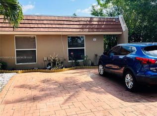 7453 Twin Sabal Dr #7453, Miami Lakes, FL 33014