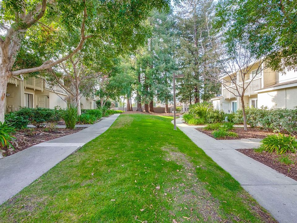 1st image of 1225 Crescent Ter