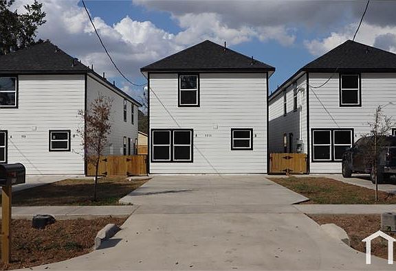 2nd image of 5713 Polly St Unit B
