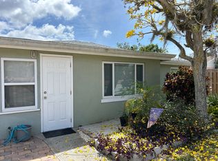 236-234 Colonia Ln E #2B-1BA-1000SQFT, Nokomis, FL 34275