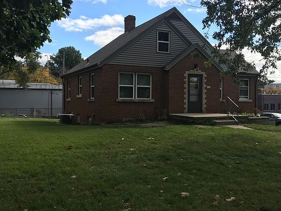 2nd image of 4924 N Everts Ct