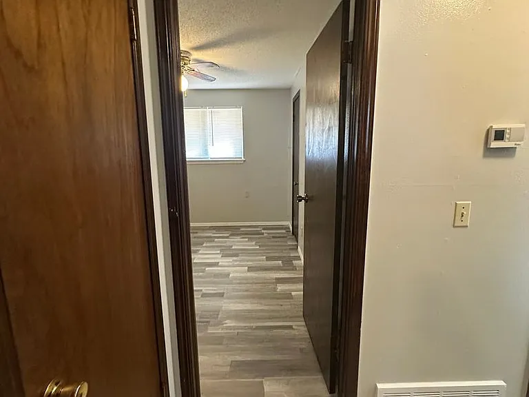 3904 Overland Dr — Photo 31