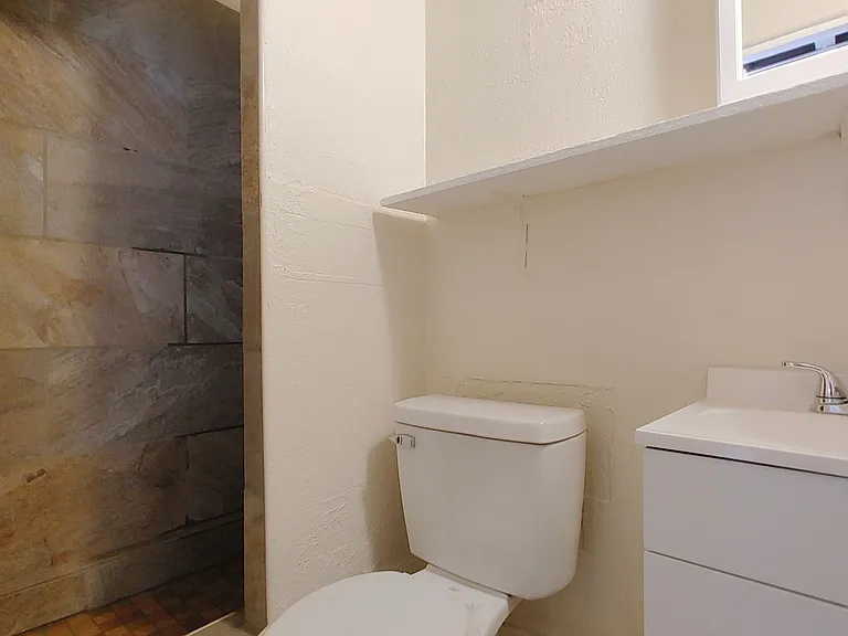4223 Central Ave NE — Photo 8