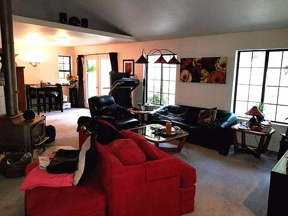 4th image of 6726 Topaz Dr