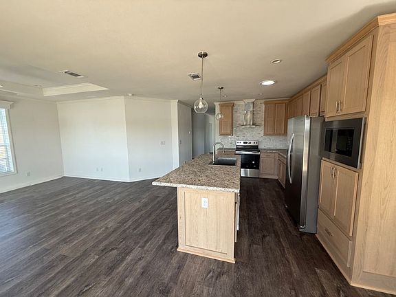5th image of 7511 Westwood Dr