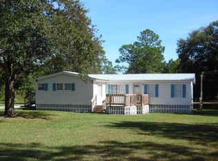 2437 Gladiolus Ave, Middleburg, FL 32068