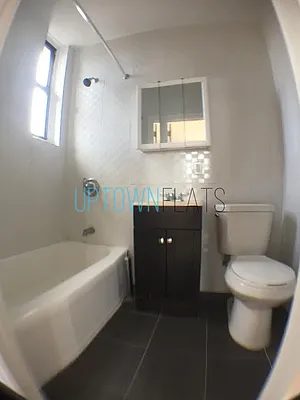 Rented by Uptown Flats LLC | media 14