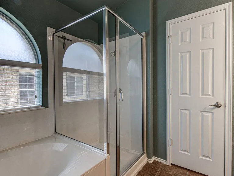 307 Riverine Way — Photo 17