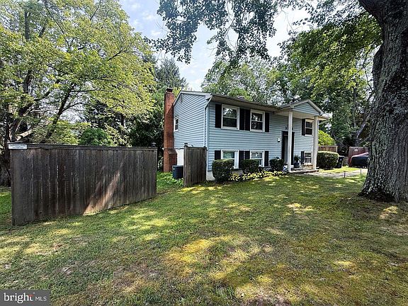 3rd image of 3707 Halloway Pl