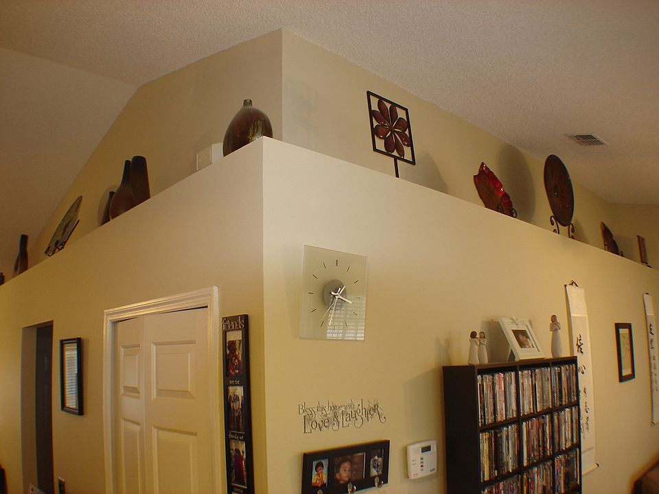 1st image of 2416 Wolf Creek Dr