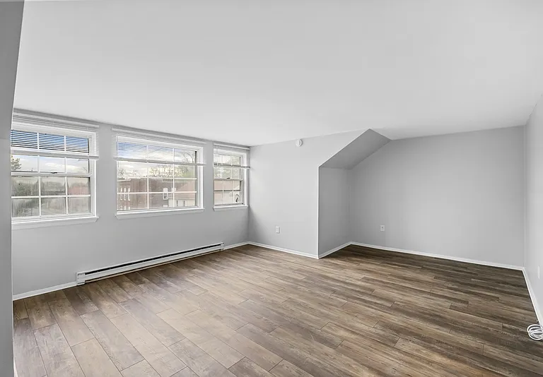 50-62 East St #7A — Photo 11