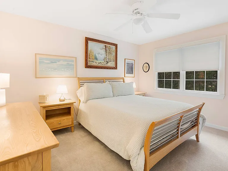 156 Maggie Dr — Photo 10