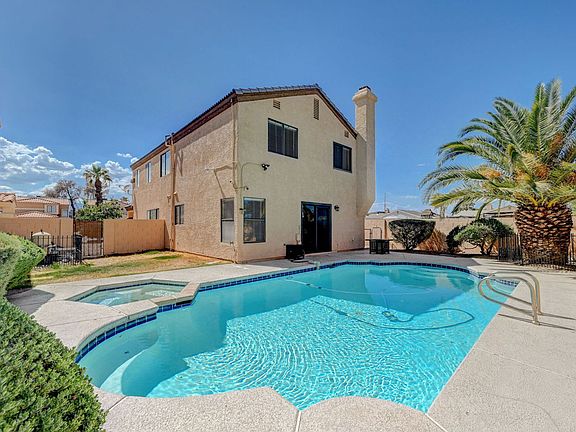 2nd image of 3949 Rhine Way