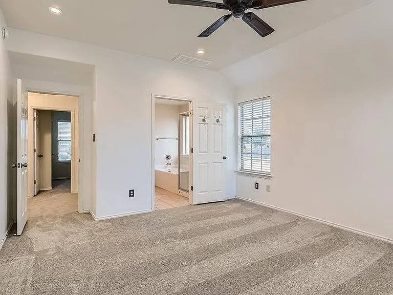 177 Flagstone Trl — Photo 37