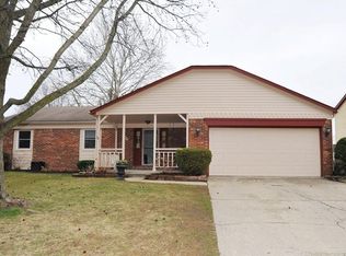 845 Summitcrest Dr, Indianapolis, IN