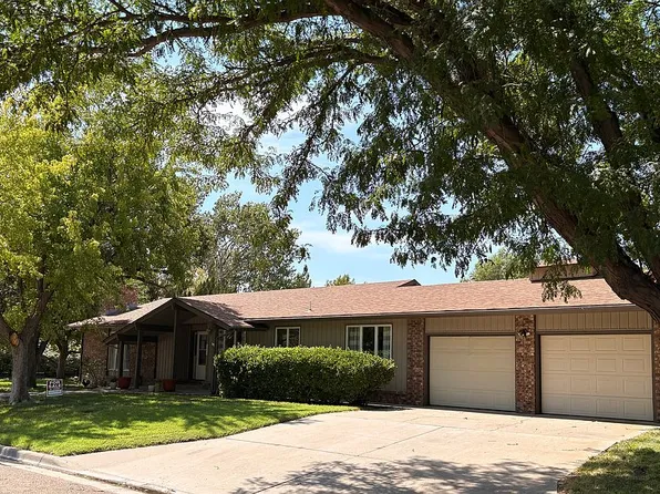 1409 S Jefferson St, Hugoton, KS 67951