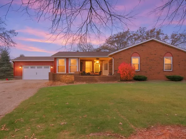 10338 Oreilly Ln, Rensselaer, IN 47978