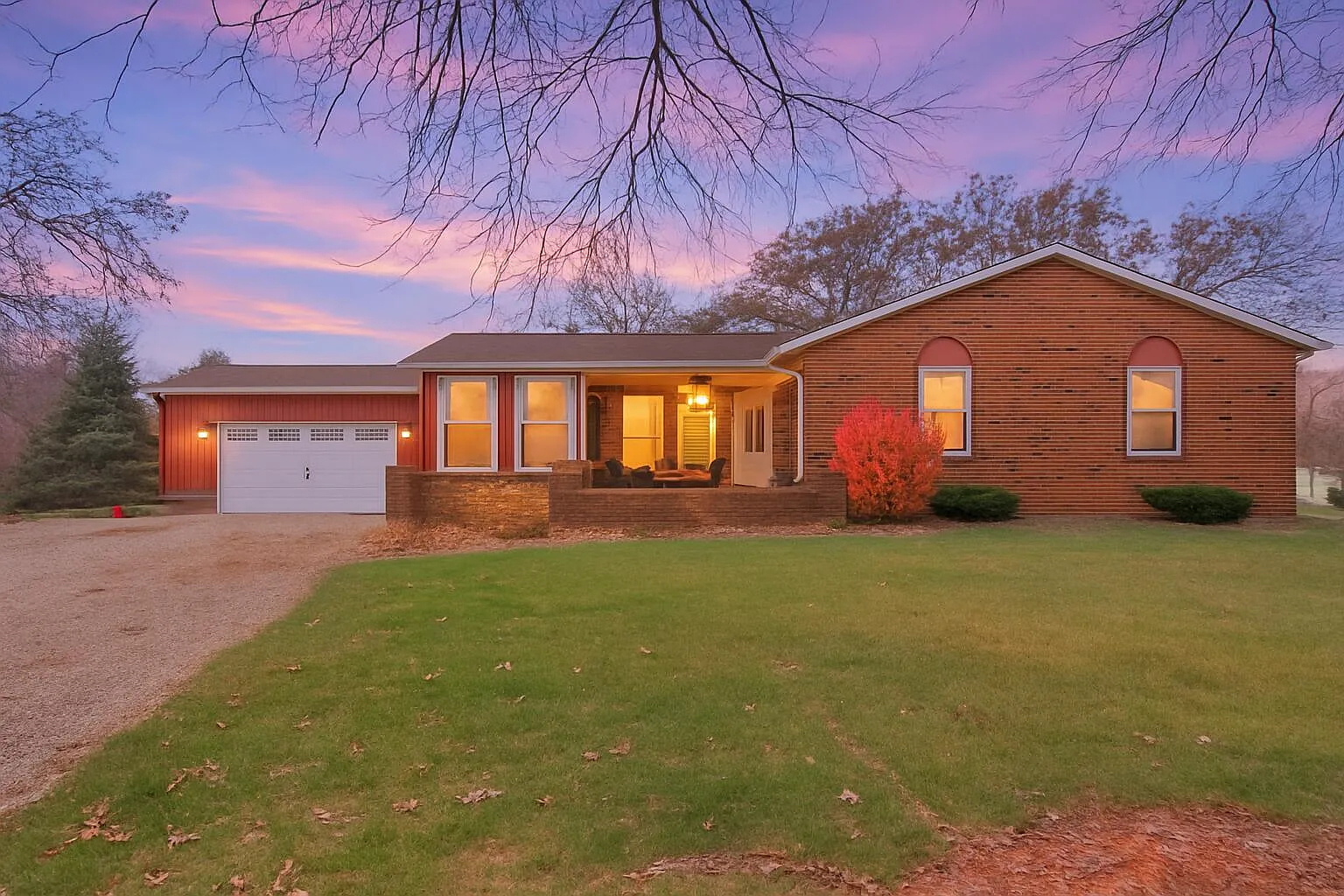 10338 Oreilly Ln photo 1