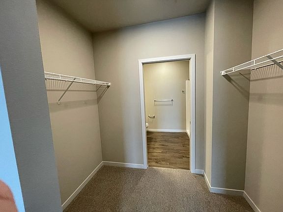 4th image of 501 W Verona Ave #312