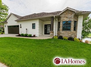 1881 Brown Deer Rd, Coralville, IA 52241