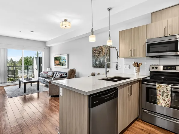 12070 227th St #311, Maple Ridge, BC V2X 9H2